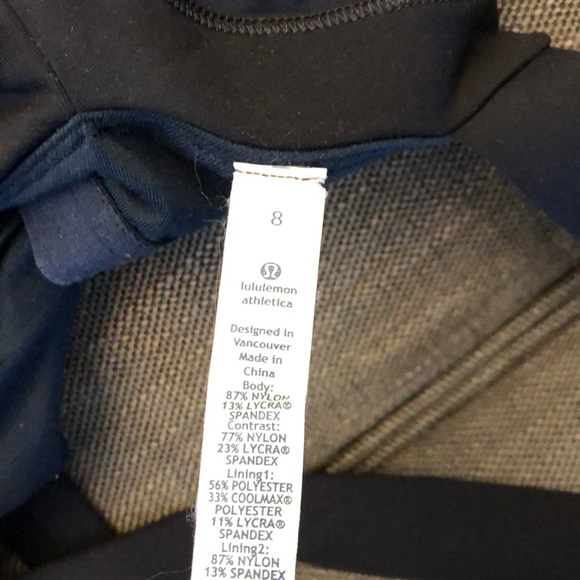 Lululemon tank size 8 - Picture 3 of 3